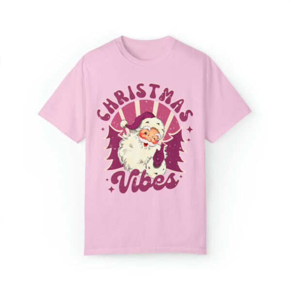 Christmas vibes tshirt - Image 13