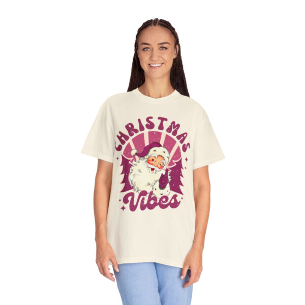 Christmas vibes tshirt - Image 12