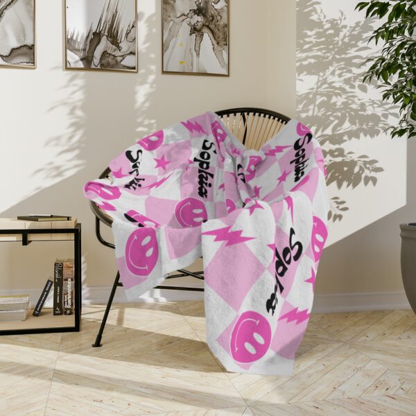 Pink Retro Smiley Velveteen Minky Blanket - Image 3