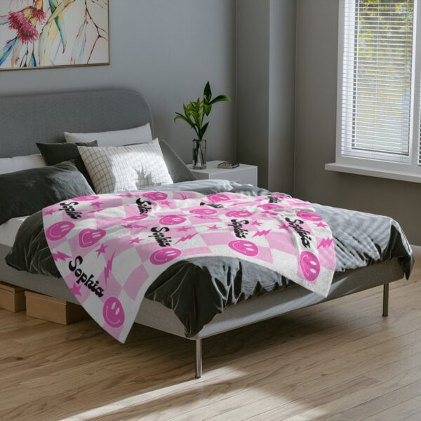 Pink Retro Smiley Velveteen Minky Blanket - Image 4
